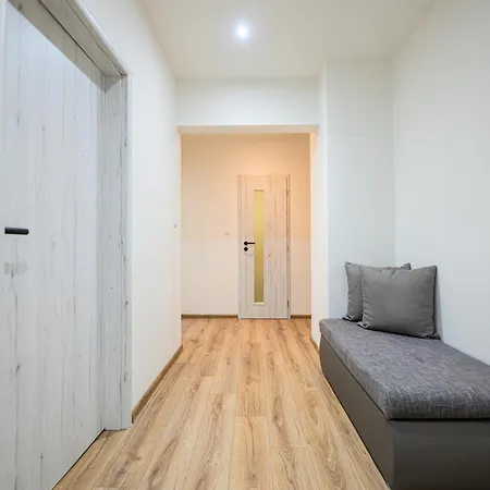 Apartment Birdhouse Presov